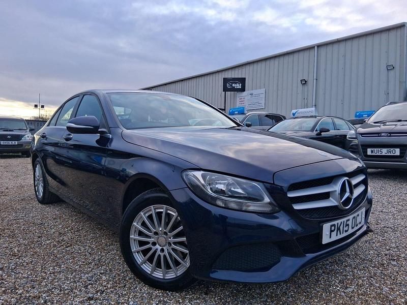 Used Mercedes C220 SE 170 HP (125 kW) 2015 Blue Sedan