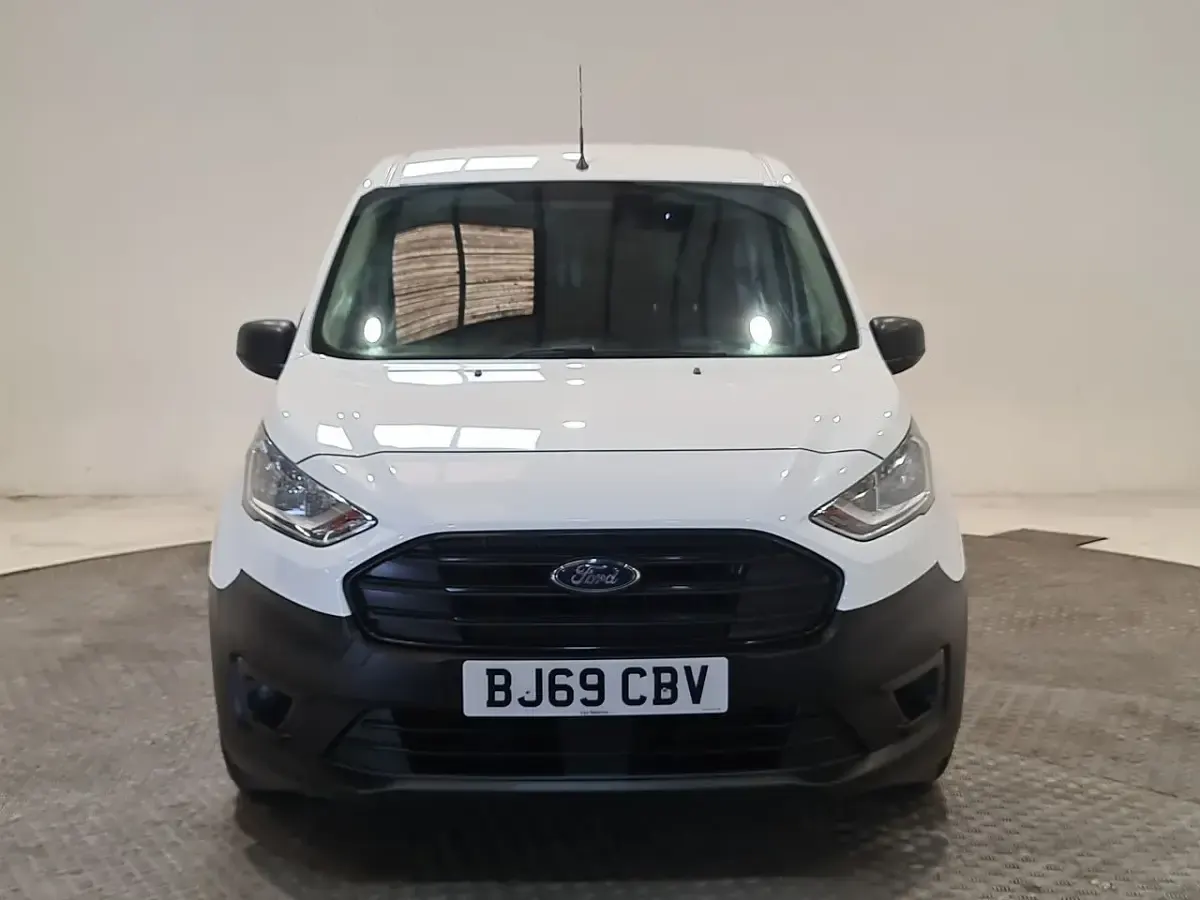 Used Ford Transit 100 HP (73 kW) 2019 White Estate
