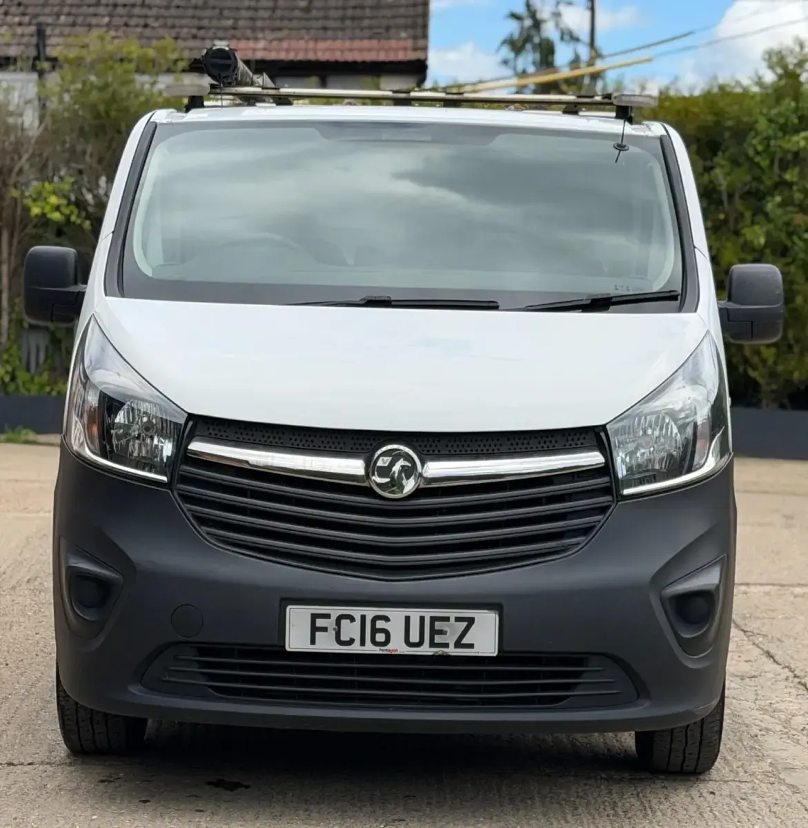 Used Vauxhall Vivaro S 2016 White
