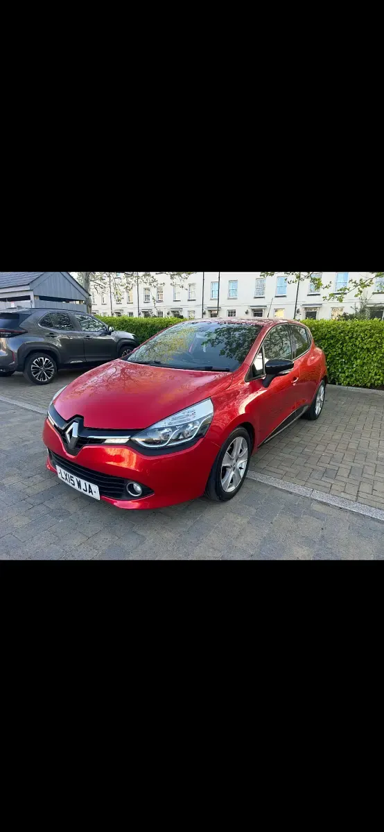 Used Renault Clio IV Dynamique 75 HP (55 kW) 2015 Red Hatchback