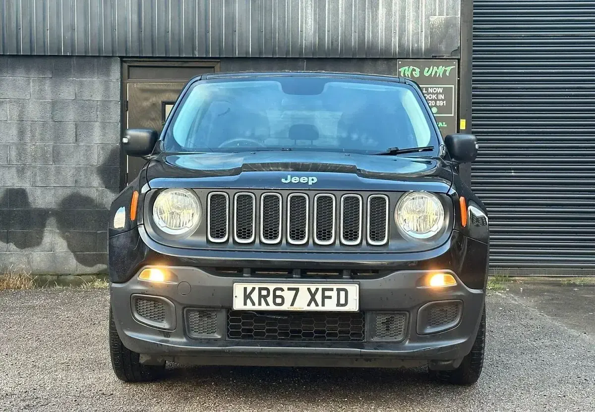 Used Jeep Renegade Sport 110 HP (80 kW) 2017 Black SUV