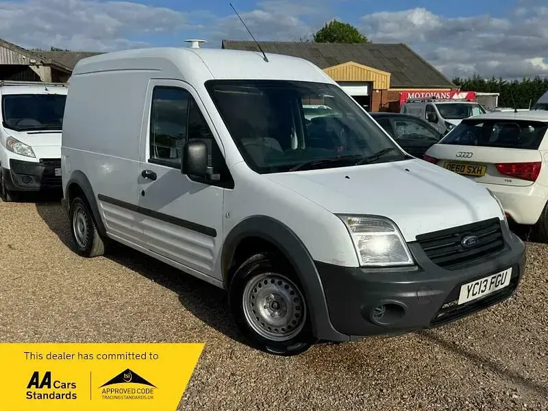 Used Ford Transit Connect 2013 White MPV