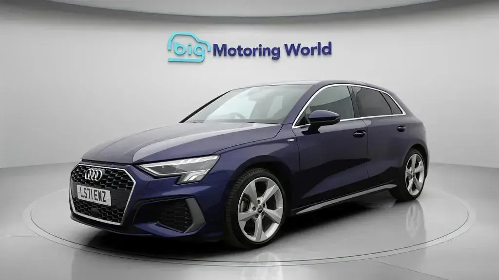 Used Audi A3 Sportback S-Line 110 HP (80 kW) 2021 Blue Hatchback