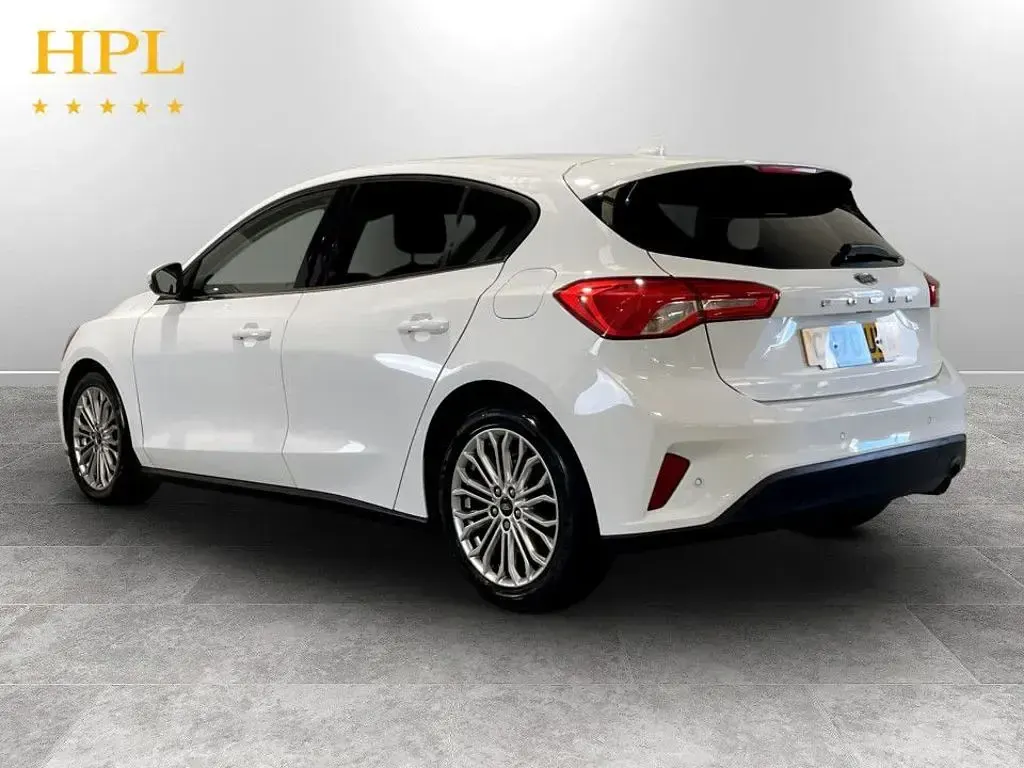 Used Ford Focus Titanium X 125 HP (91 kW) 2020 White Hatchback