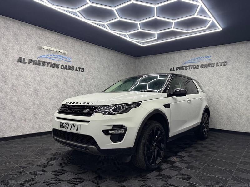 White Used 2017 Land Rover Discovery Sport HSE SUV | £14,499 (Fair price) - Image 1/4