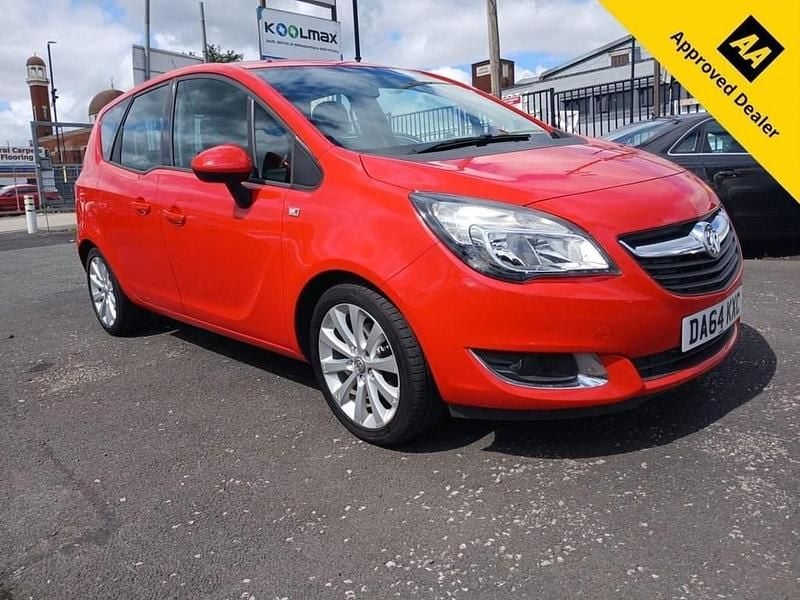 Red Used 2014 Vauxhall Meriva MPV | £3,495 (Good price) - Image 1/4