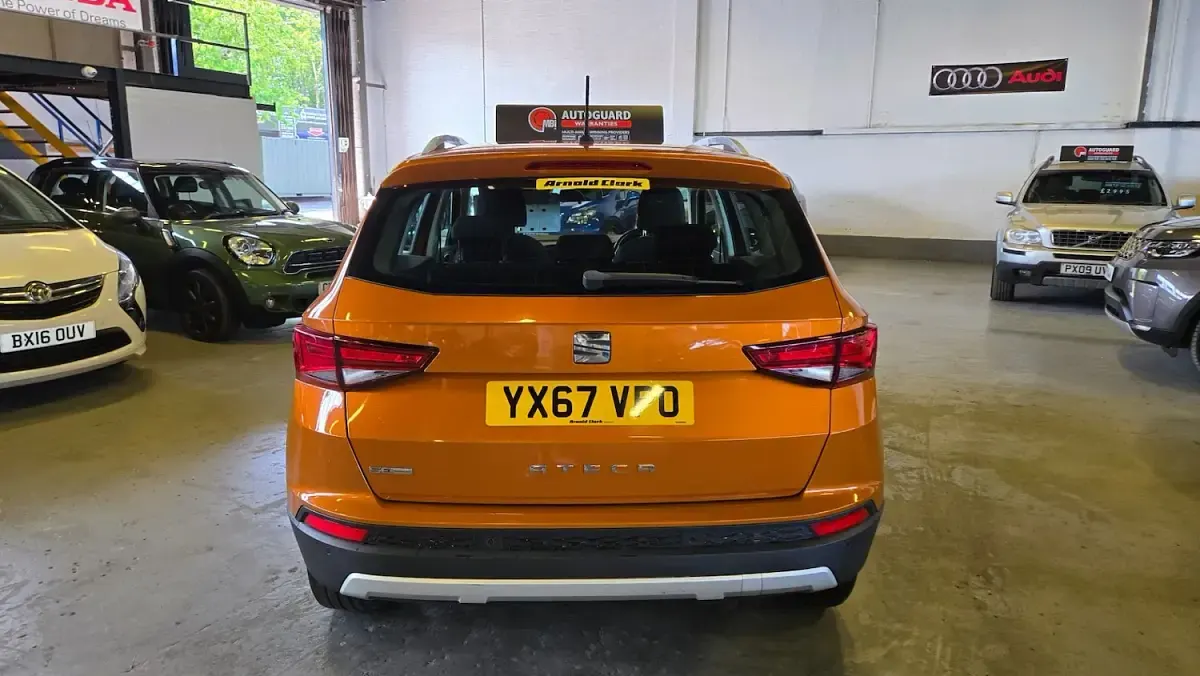 Used Seat Ateca Ecomotive 115 HP (84 kW) 2017 Orange SUV