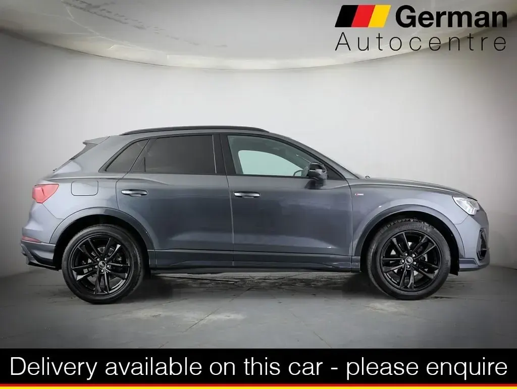 Używany Audi Q3 Black Edition 150 KM (110 kW) 2021 Szary SUV