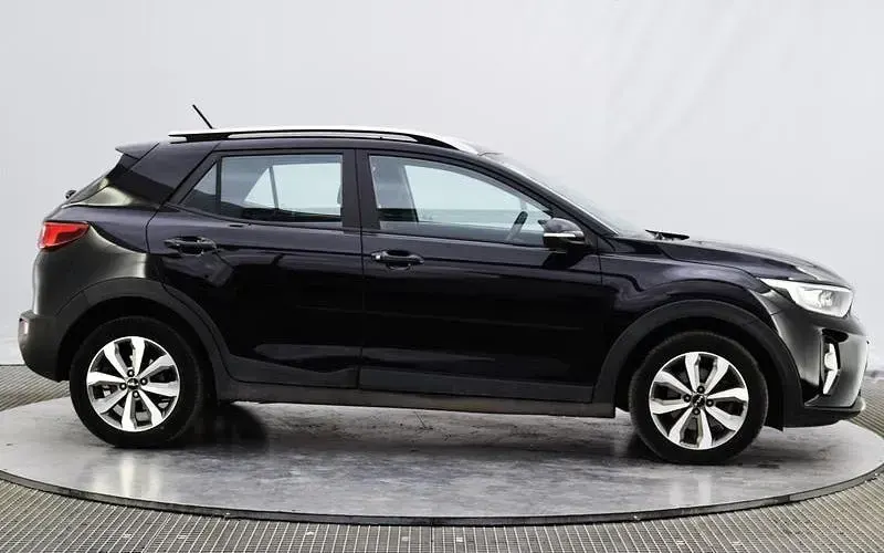 Used Kia Stonic 101 HP (74 kW) 2023 Black SUV