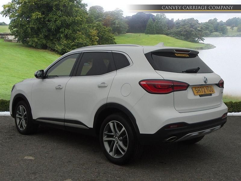 Usado MG HS Exclusive 162 HP (119 kW) 2023 Branco SUV