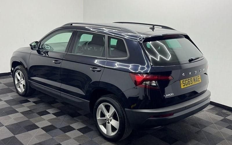 Used Skoda Karoq SE 116 HP (85 kW) 2019 Black SUV
