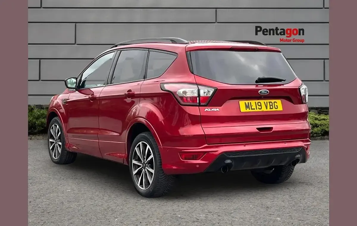 Used Ford Kuga ST-Line 150 HP (110 kW) 2019 Red SUV