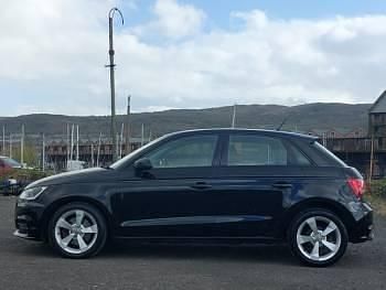 Usado Audi A1 Sport 125 HP (91 kW) 2018 Preto Citadino