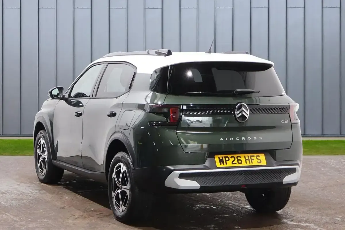 New Citroën C3 Aircross 99 HP (72 kW) 2026 Green SUV
