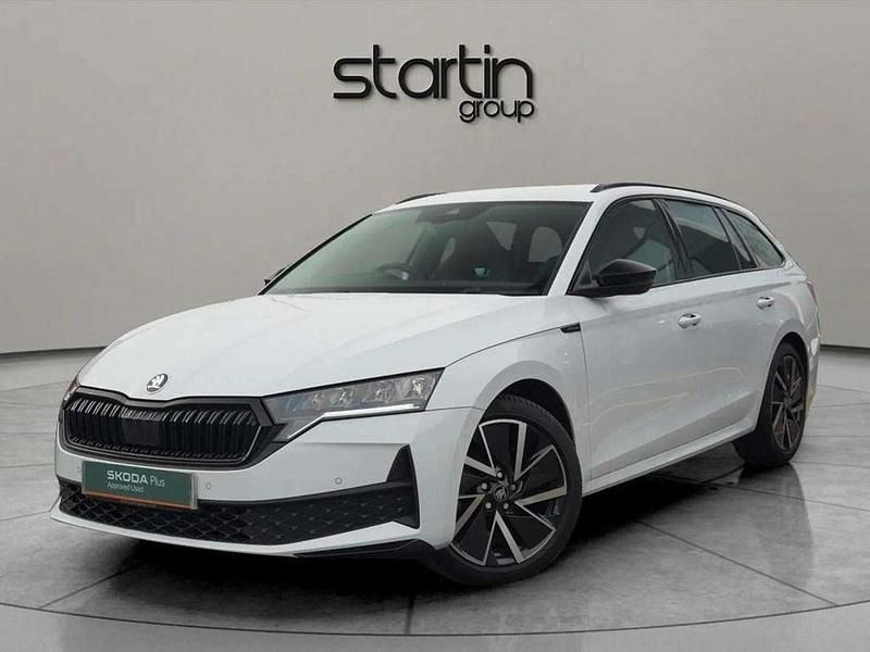 Used Skoda Octavia SportLine 150 HP (110 kW) 2025 White Estate
