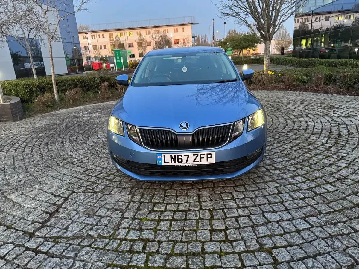 Used Skoda Octavia SE 150 HP (110 kW) 2017 Blue Hatchback