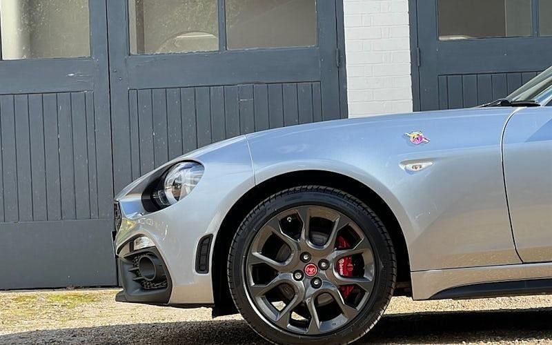 Used Abarth 124 Spider 170 HP (125 kW) 2019 Cabriolet