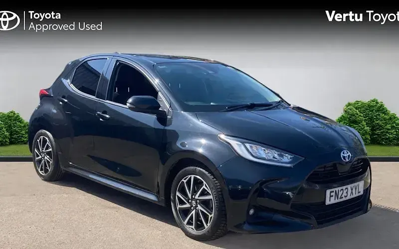Used Toyota Yaris Design 116 HP (85 kW) 2023 Hatchback