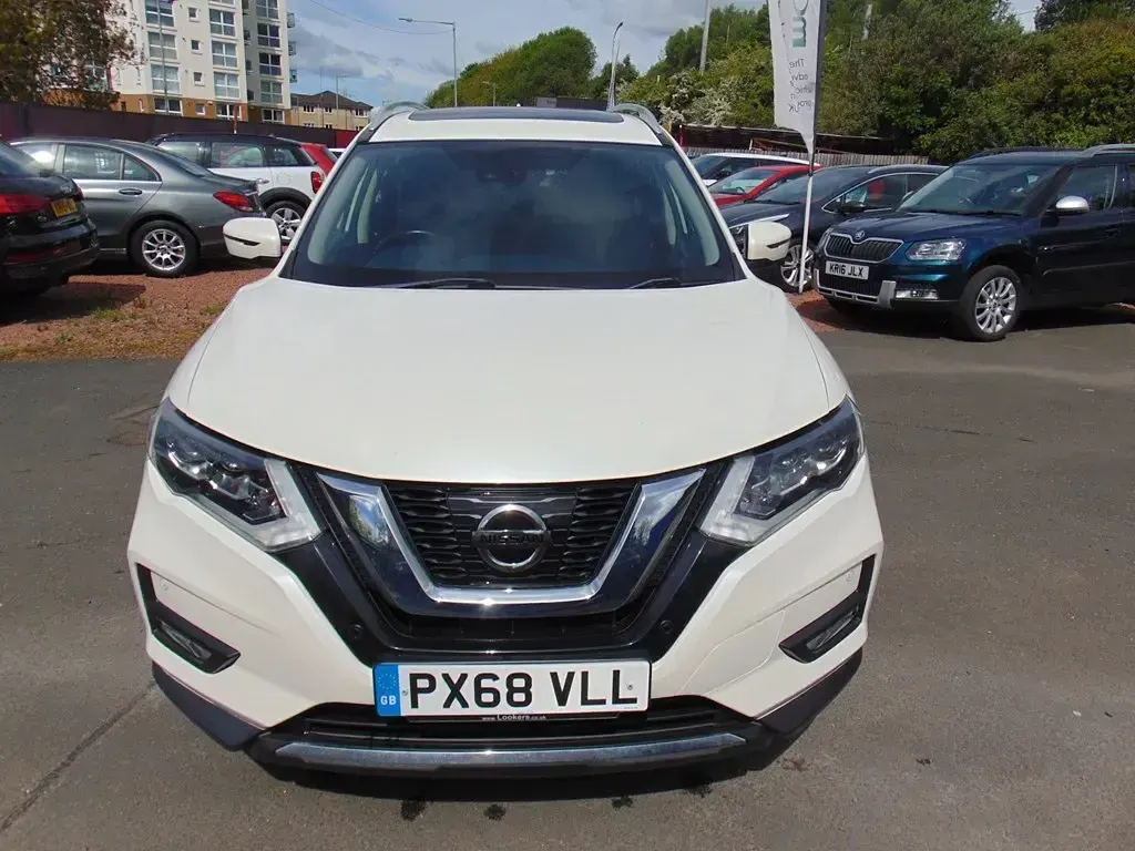 Used Nissan X-Trail Tekna 130 HP (95 kW) 2018 White SUV