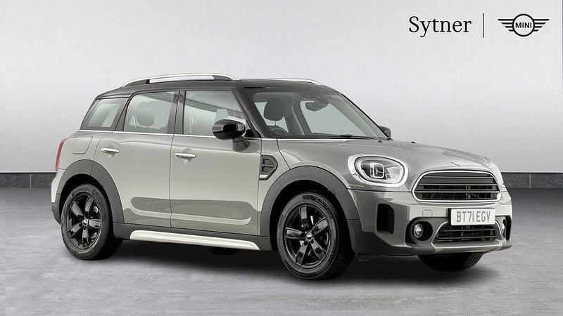 Grey Used 2021 Mini Cooper Countryman Classic SUV | £18,500 (Fair price) - Image 1/4