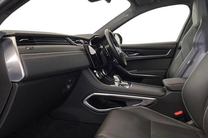 Used Jaguar F-Pace R-Dynamic 204 HP (150 kW) 2023 Fuji white SUV