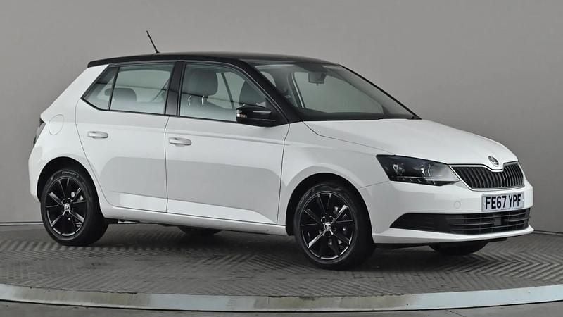 Used Skoda Fabia Colour Edition 95 HP (69 kW) 2017 White Hatchback