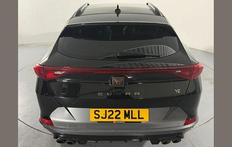 Usado Cupra Formentor VZ2 306 CV (225 kW) 2022 Negro SUV