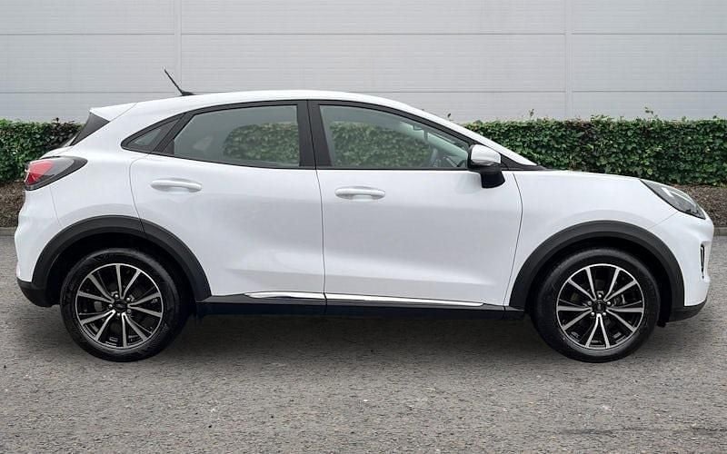 Used Ford Puma Titanium 155 HP (114 kW) 2023 White SUV