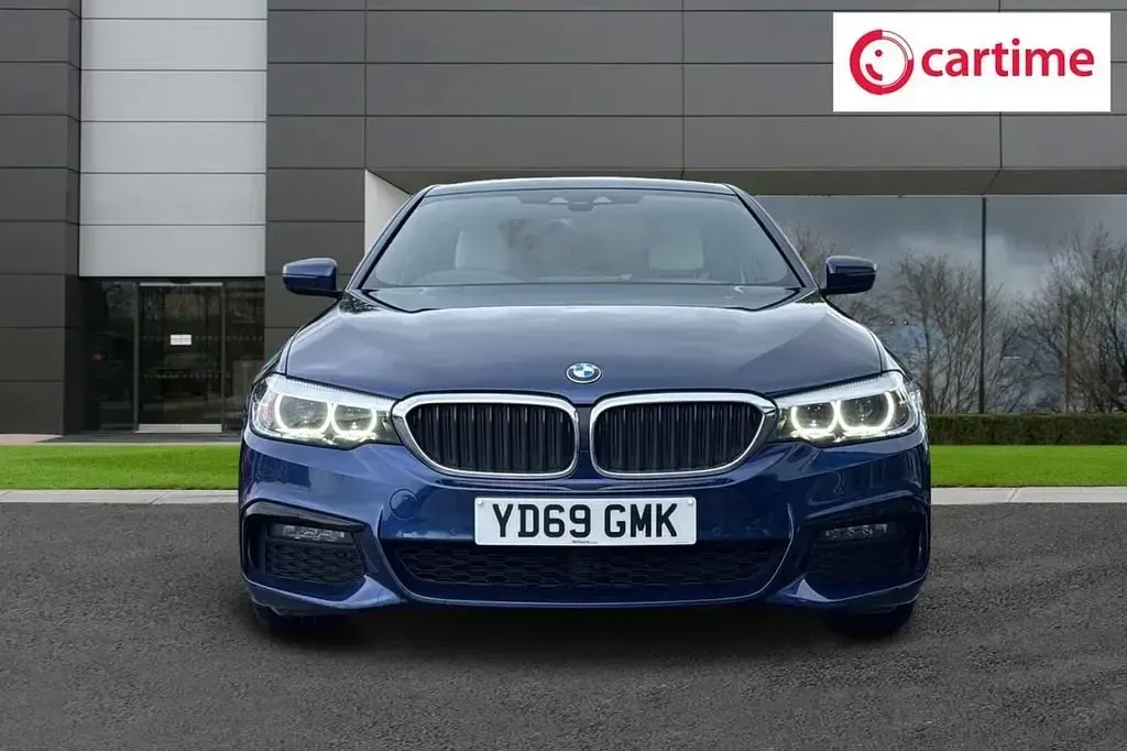 Gebraucht BMW 520 M Sport 184 PS (135 kW) 2020 Blau Limousine