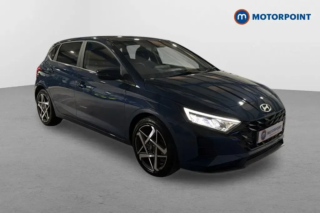 Gebraucht Hyundai i20 Premium 101 PS (74 kW) 2025 Kleinwagen