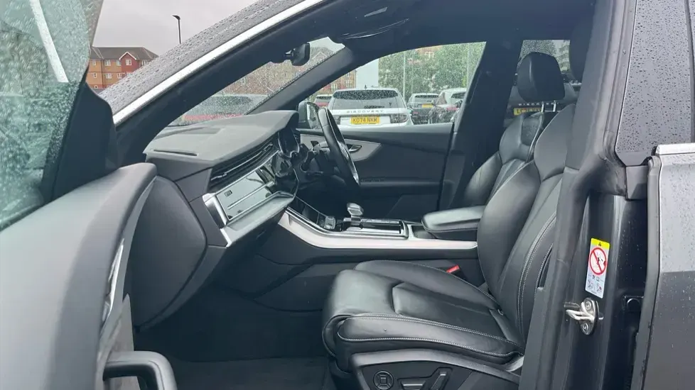 Used Audi Q8 S-Line 286 HP (210 kW) 2020 Grey SUV