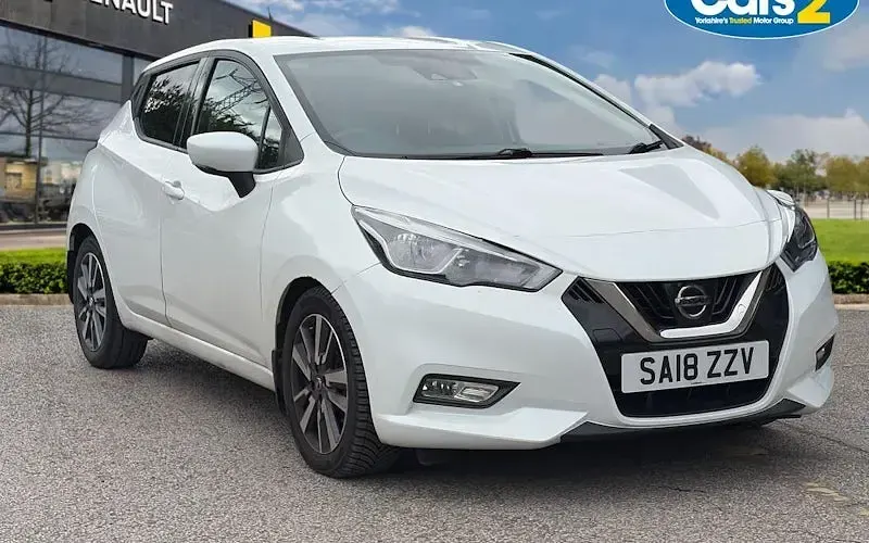 Used Nissan Micra N-Connecta 90 HP (66 kW) 2018 Hatchback