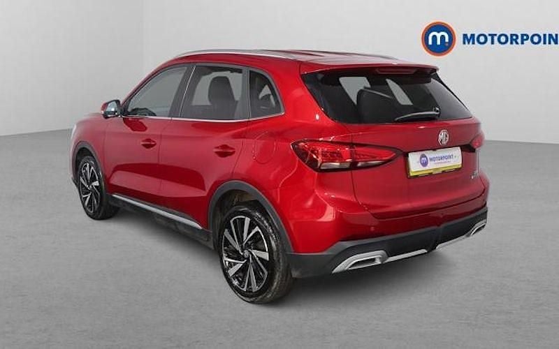Used MG ZS Trophy 196 HP (144 kW) 2025 Red SUV