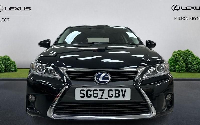 Used Lexus CT200h Executive Line 136 HP (100 kW) 2017 Hatchback