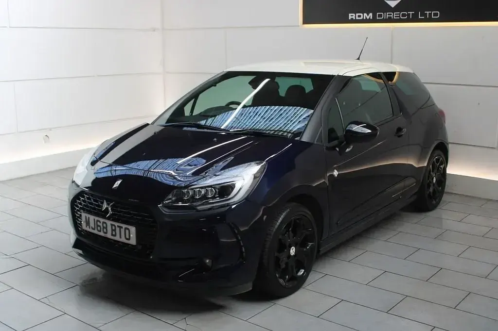 Used DS Automobiles DS3 82 HP (60 kW) 2018 Blue Hatchback