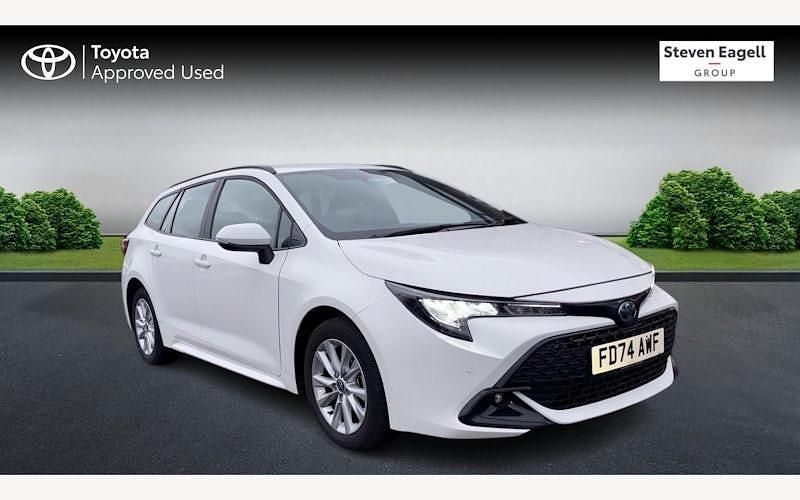 Used 2025 Toyota Corolla Estate | £24,571 (Fair price) - Image 1/3