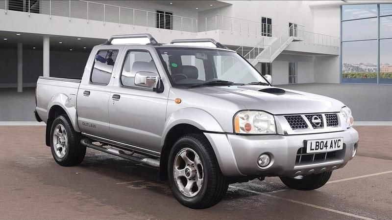 Used Nissan Navara 2004 Silver Pickup