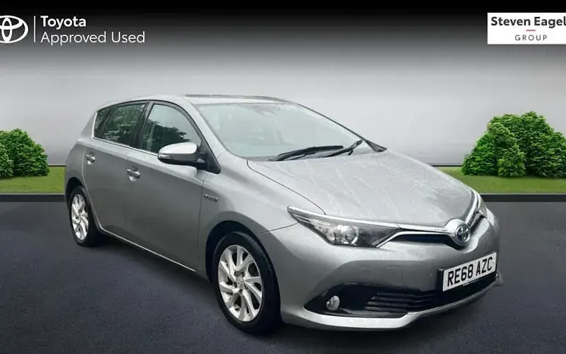 Used Toyota Auris Hybrid 136 HP (100 kW) 2019 Hatchback