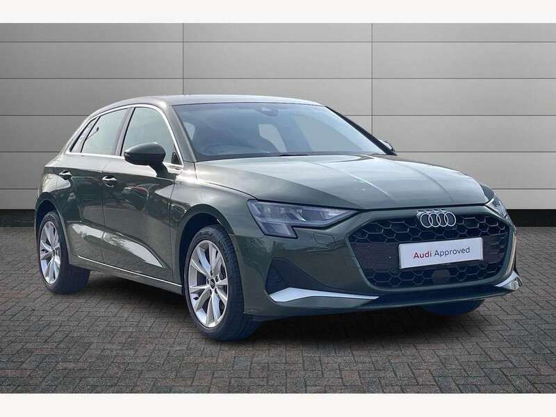 District green Used 2025 Audi A3 Sport Hatchback | £23,250 (Good price) - Image 1/4