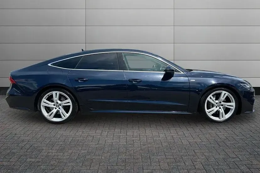 Used Audi A7 Sportback S-Line 282 HP (207 kW) 2019 Firmament blue Hatchback