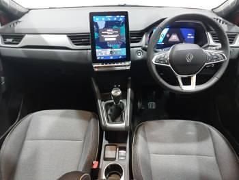 Begagnad Renault Symbioz Techno 140 HK (102 kW) 2025 Röd SUV