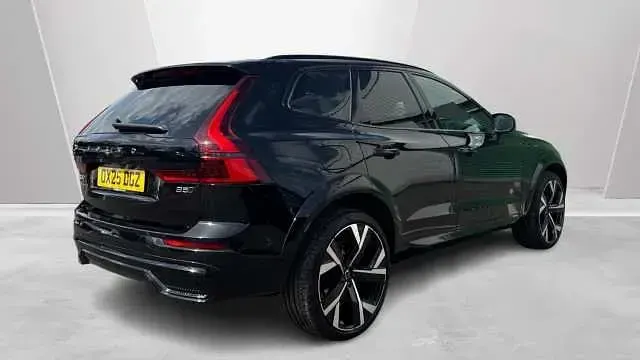 Usado Volvo XC60 Ultra 247 HP (181 kW) 2026 SUV