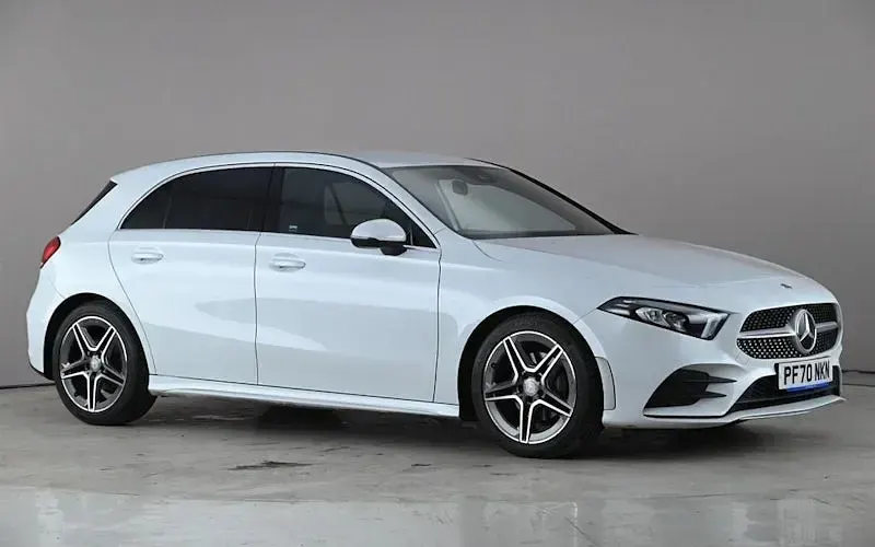 Usado Mercedes A180 AMG line 136 HP (100 kW) 2020 Citadino