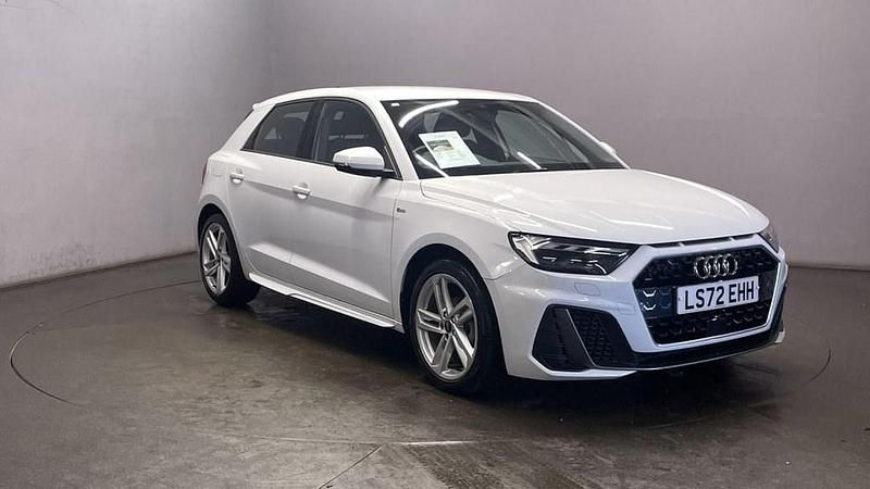 Used Audi A1 Sportback S-Line 95 HP (69 kW) 2022 White Hatchback