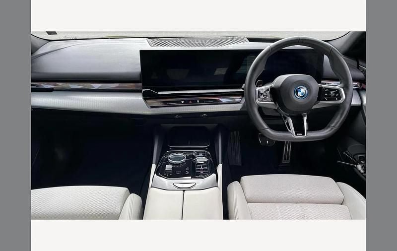 Used BMW i5 M Sport 250 kW (340 HP) 2023 Black Sedan