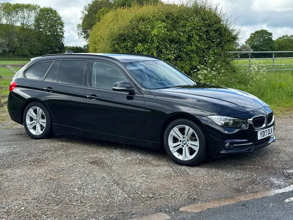 Used BMW 320 Efficient Dynamics 163 HP (119 kW) 2017 Black Estate