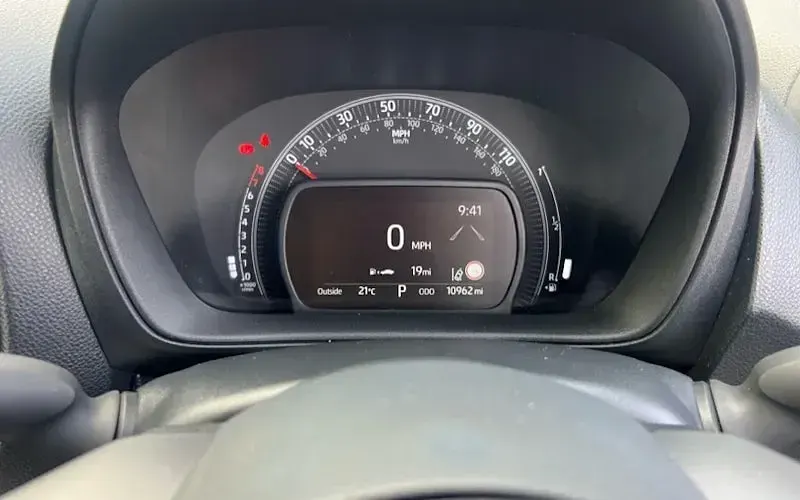 Used Toyota Aygo X PURE 72 HP (52 kW) 2022 Black SUV