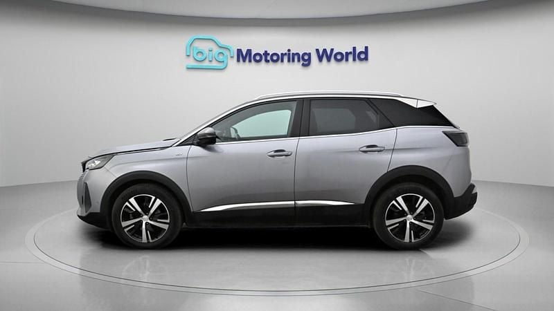 Used Peugeot 3008 GT-line 130 HP (95 kW) 2022 Grey SUV