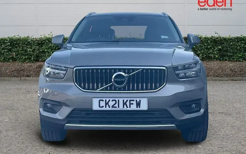Used Volvo XC40 Inscription 163 HP (119 kW) 2021 SUV