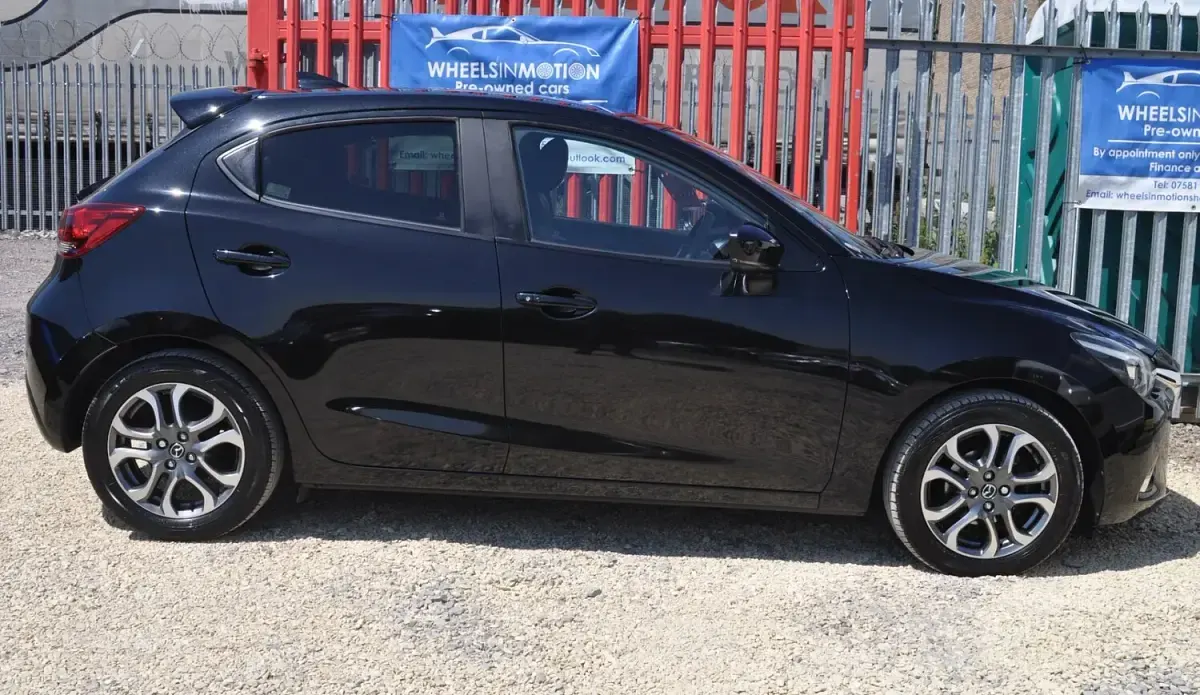 Used Mazda 2 Inclusive 115 HP (84 kW) 2018 Black Hatchback